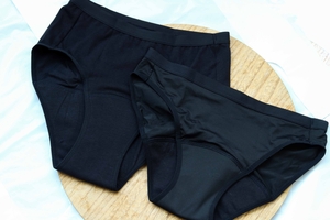 Ayollar porno siyish va axlat